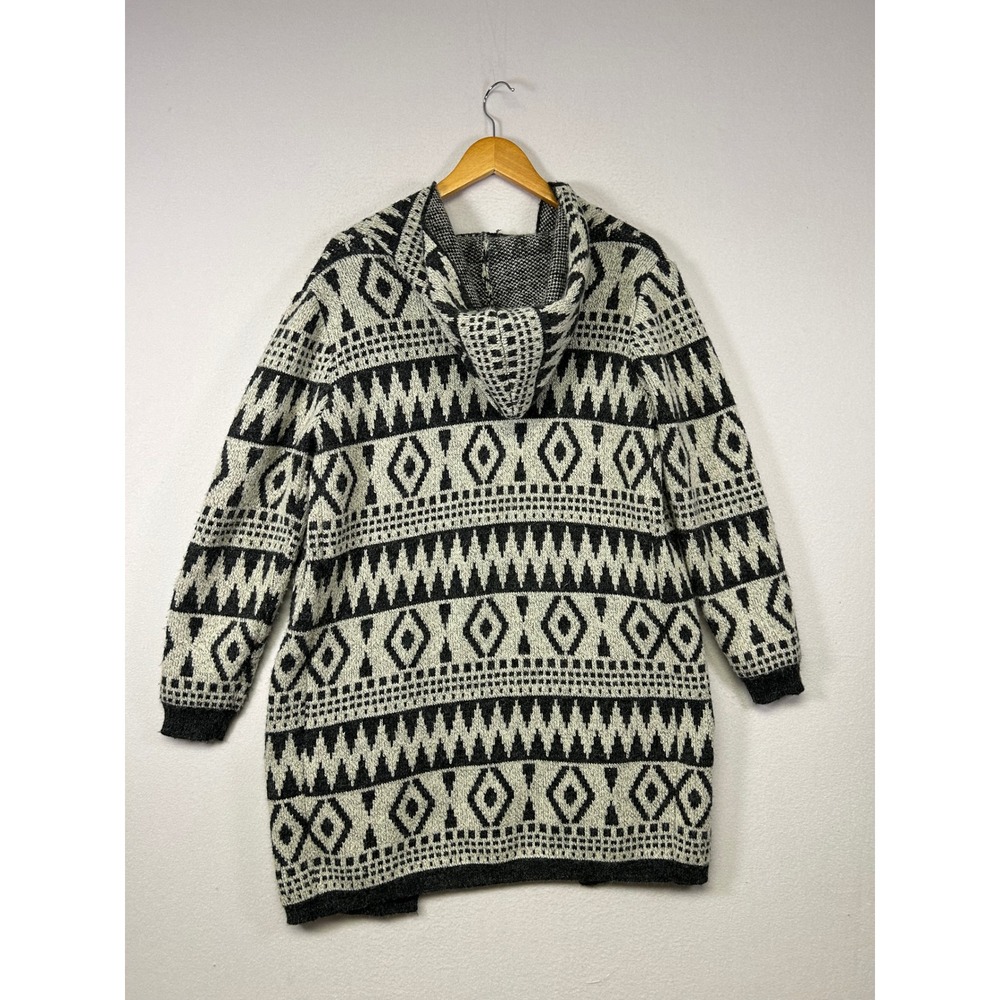 Boho Tribal Monteau Los Angeles Womens M Black White Geometric Hooded Cardigan - Picture 4 of 10
